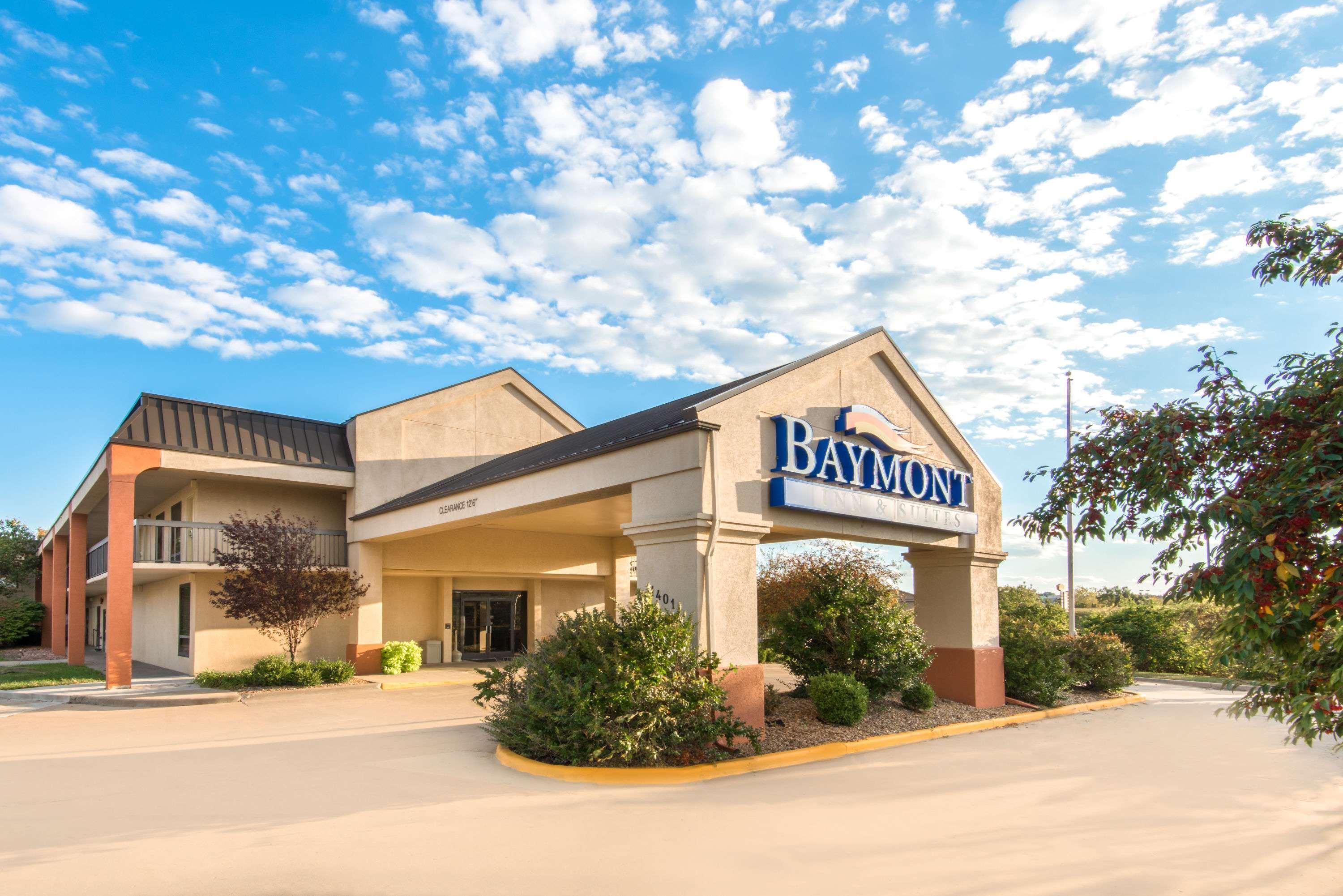 Baymont By Wyndham Topeka Eksteriør bilde